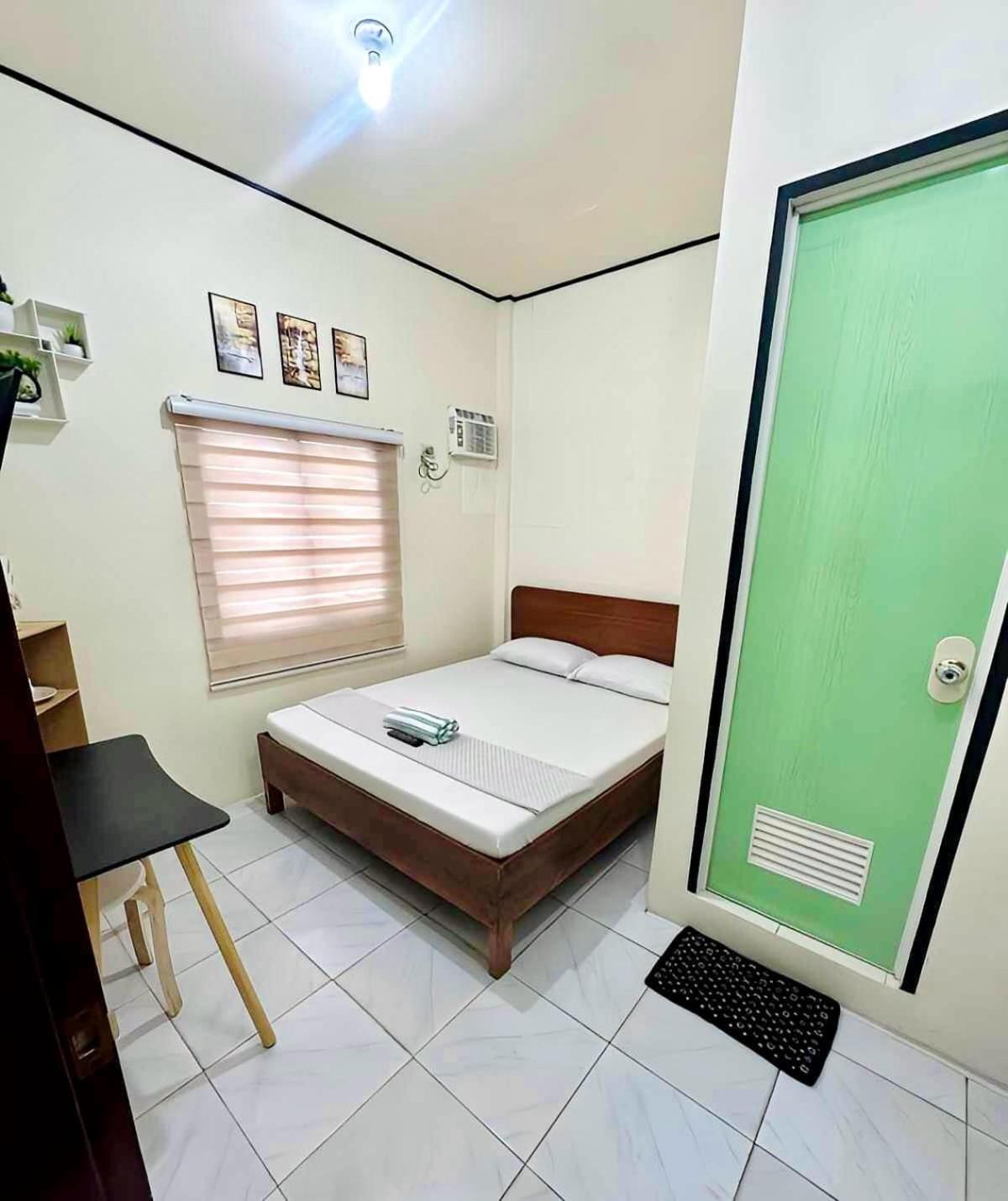 Wakim'S Inn โกรอน ภายนอก รูปภาพ